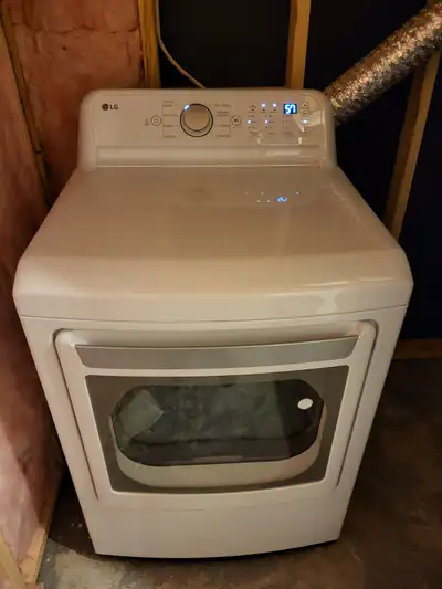 Only a month old. Selling as renovating and will need a smaller unit. Pick up only. From a smoke and...