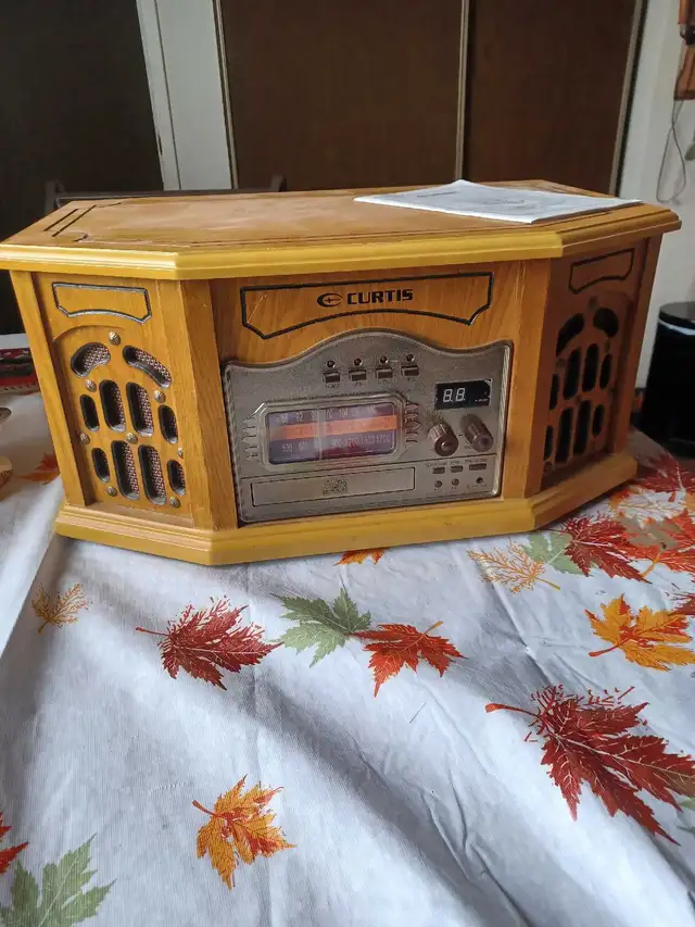 Crosby Stereo  system. 64656289279233121