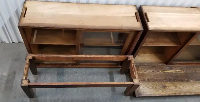 Danner antique oak sliding door stacking bookcase 2 stack 4 part in Bookcases & Shelving Units in Ottawa - Image 7