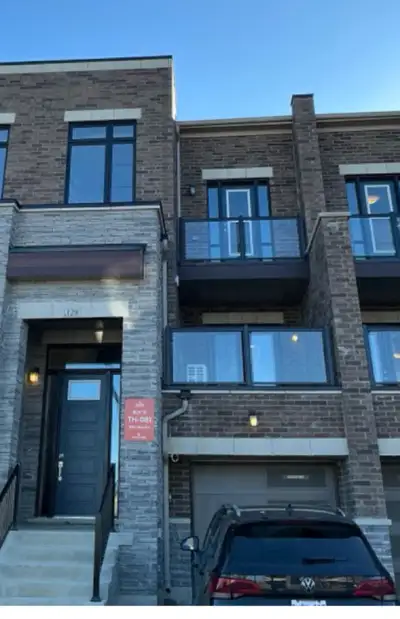 Available from February 1, 2026 Address: 128 Falby Road Intersection: Brampton Gore road/Ebenezer Ro...