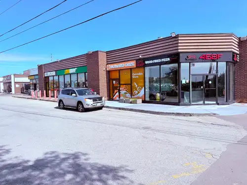 A turn-key restaurant for lease-Pickering. Approx. 1,650 S.F. at 981 Brock Rd., Brock Rd. & Bayly St...