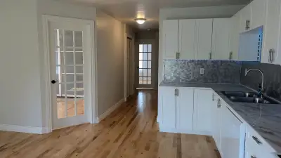 Disponible à partir du mois d’octobre 2025, occupation des lieux flexible Available from October 202...