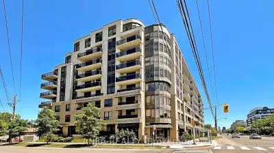 Heart of Bathurst Manor! Spectacular Corner Unit With Total Size Of 1006 Sqft. Amazing Floor Plan an...