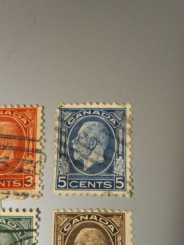 King George V Vintage Stamps 1912-24,32 Excellent Lot 7 in Arts & Collectibles in Trenton - Image 4