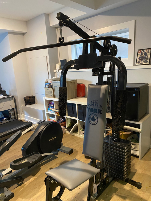 Universal gym in Exercise Equipment in Calgary - Image 3