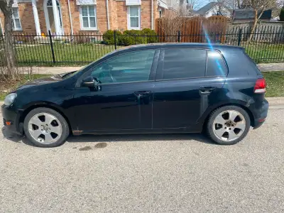 2012 Volkswagen Golf Highline TDI/ 6Speed