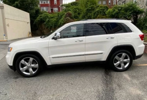 2012 Jeep Grand Cherokee Overland