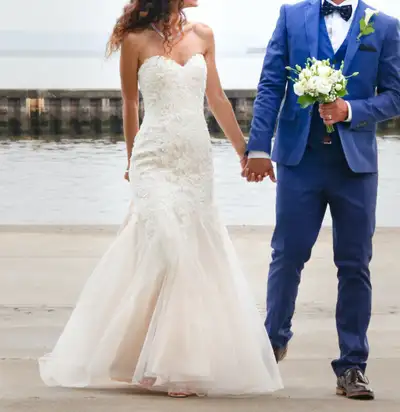 Timelessly Elegant Wedding Gown Size 0 - xxSmall, View more