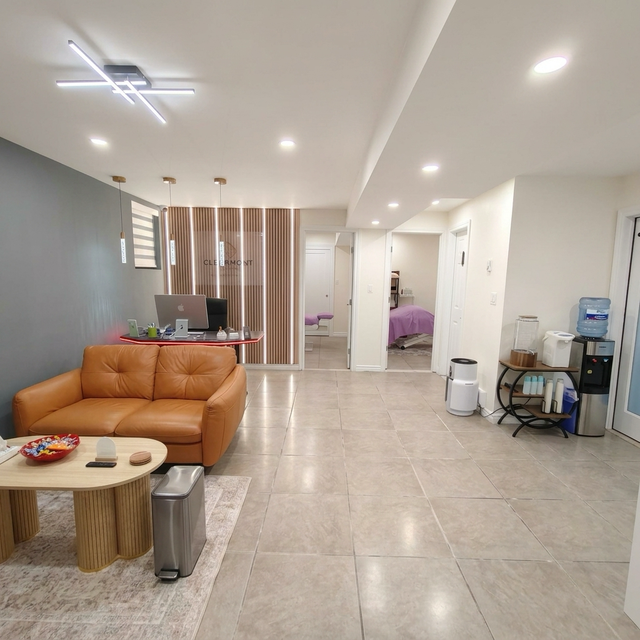 RMT & Osteopathy | Direct Billing & Free Parking in Massage Services in City of Toronto - Image 8