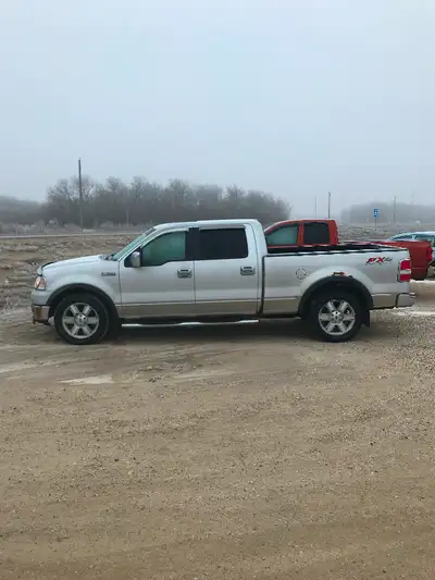 2007 F150 4 by 4 for sale!