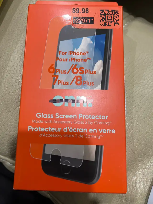 Omni iPhone Screen Protector in Cell Phone Accessories in Mississauga / Peel Region - Image 2