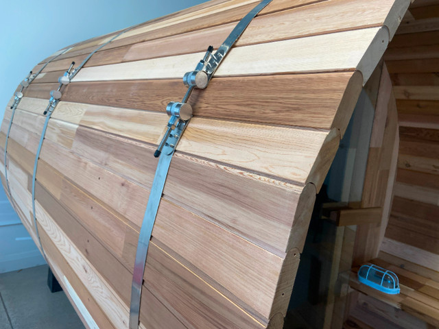 Door Crasher Sale! WOW! New Red Cedar Saunas - Free Delivery LN in Hot Tubs & Pools in London - Image 3