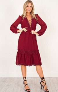 BRAND NEW WITH TAGS / NWT!! Showpo Burgundy Dress