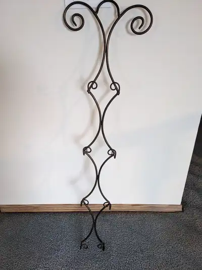 Metal Wall Rack - Plates/Pictures, View more