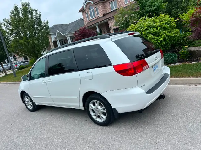 2004 Toyota Sienna LE62863211760131123