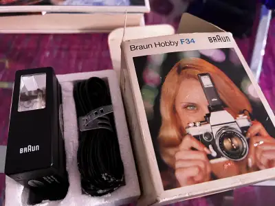 Vintage 1970’s Braun flash for SLR camera, View more