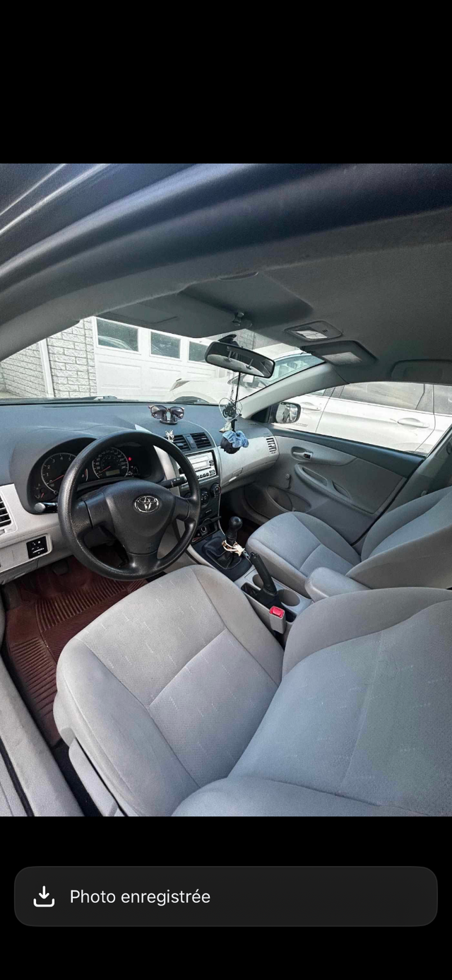 Toyota Corolla 2011 in Cars & Trucks in Drummondville - Image 4