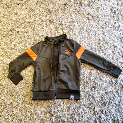 Puma fall/spring jacket 4T, View more