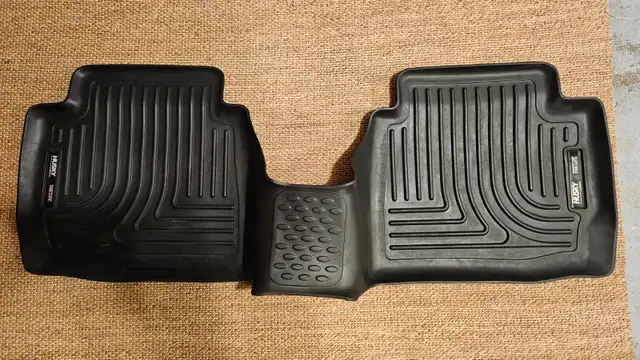 Husky Liners Floor Mats – Ford Fusion / Lincoln MKZ in Other Parts & Accessories in City of Montréal - Image 3