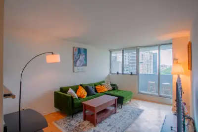 1 Bedroom Apartment downtown