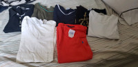 T-shirts Women's -Size small- brand name
