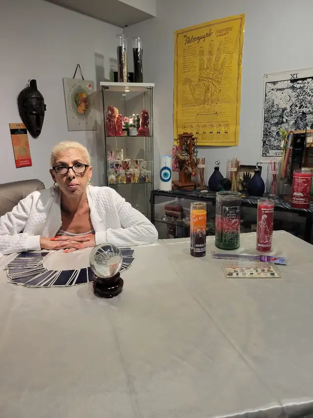 Spiritual. Reader and advisor with 52 years experience.64645238555266124