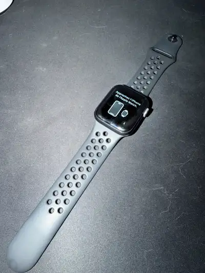 Apple Watch Series 4 - 40mm, View more