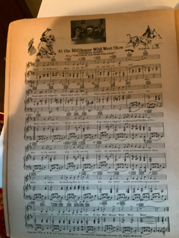 Gene Autry Song Book for Piano and Guitar in Arts & Collectibles in St. Catharines - Image 3