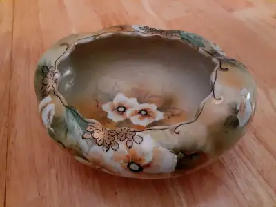 Antique "Made in Nippon" Handpainted Bowl, View more