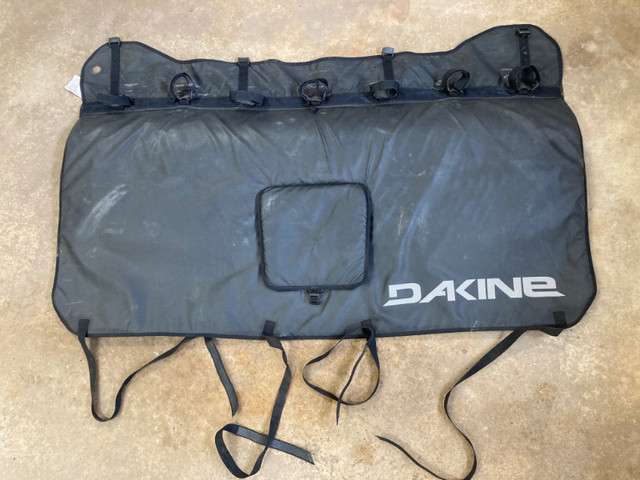 Dakine Pickup Pad - Size Large in Other Parts & Accessories in Charlottetown - Image 2