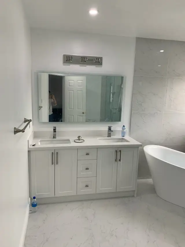 Handyman & kitchen and bathroom construction