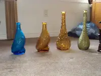 GLASSWARE VASE