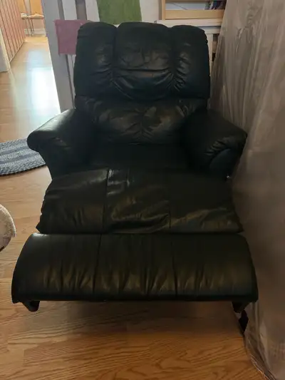 rocker/recliner, View more