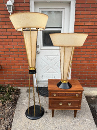 Rare Pair of Atomic Lamps Majestic Company 1954 Vintage MCM