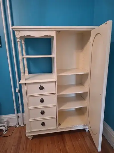 Antique style bedroom furniture, View more