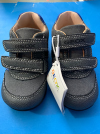 Brand New w/tag Geox respira Shoe Baby Todler Sneakers,20/US4.5