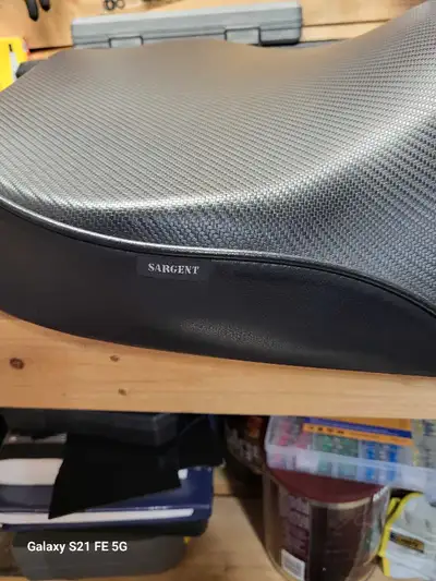For sale is the rider portion only, of a Sargent motorcycle seat. Fits a Gen lll Yamaha FJR1300. In...