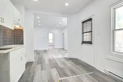 FULLY RENOVATED 3 BEDROOM 1 BATH HOCHELAGA - 1 MONTH FREE
