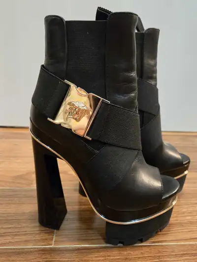 NWOT - Versace Leather Open Toe Ankle Books, View more