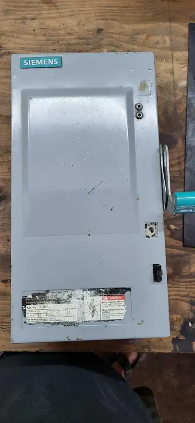 30 amp disconnect , View more