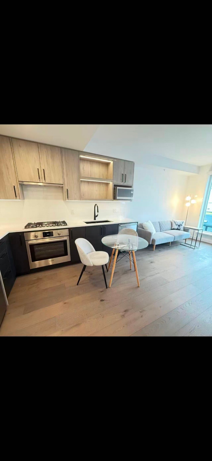 Bright 1 Bed + Den at Park Langara, Furnished, Pet Friendly 4