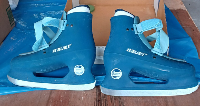 BAUER ICE SKATES in Skates & Blades in Cape Breton