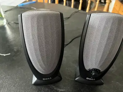 Dell A215 MultiMedia analog, wired two-piece, compact stereo speaker system and included AC power ad...