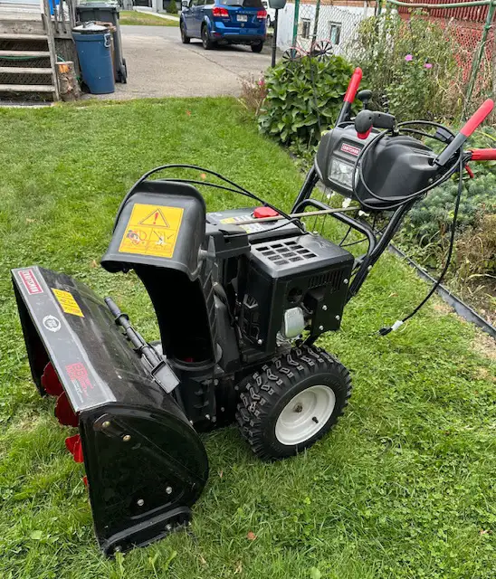 snowblower. souffleuse63871131142147120