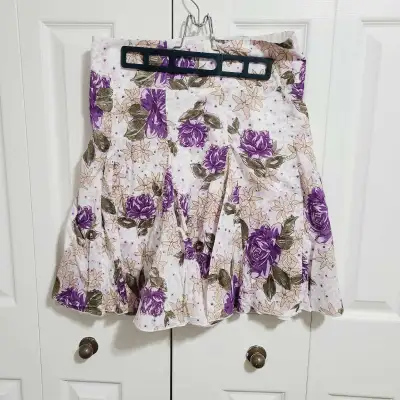 Suzy sheir purple floral skirt size 5-6 womans , View more