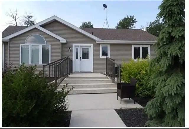 House on 15 Acres for Sale or Rent