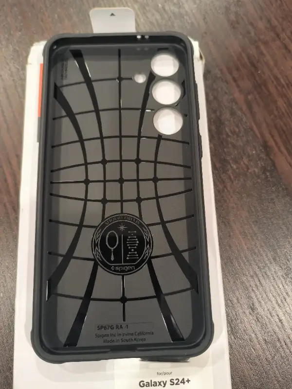 Spigen tough armour case for Samsung s24 plus in Cell Phone Accessories in St. Catharines - Image 5