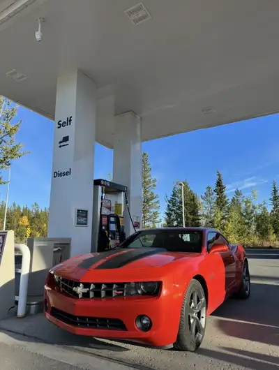 2013 Chevy Camaro RS V6 I’m the 2nd Owner 2013 Chevrolet Camaro RS in mint condition. • 37,000km onl...