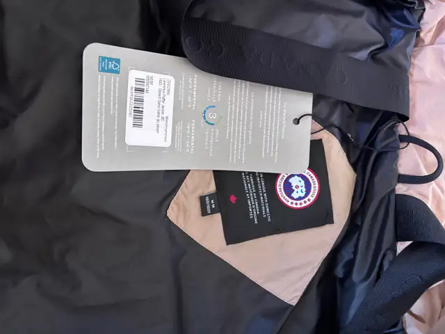 Brand new Canada Goose Lawrence Puffer Jacket for sale in Men's in Edmonton - Image 5