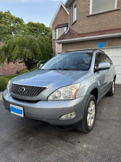 2004 Lexus RX330 – Clean, Reliable Luxury SUV – 241,865 km Asking Price: 4,999 OBO Selling my 2004 L...